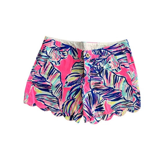 Lilly Pulitzer Bundle Shorts- The Scallop Size 2 - Picture 3 of 5